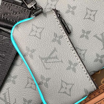 Louis Vuitton Trio Messenger Bag — 7