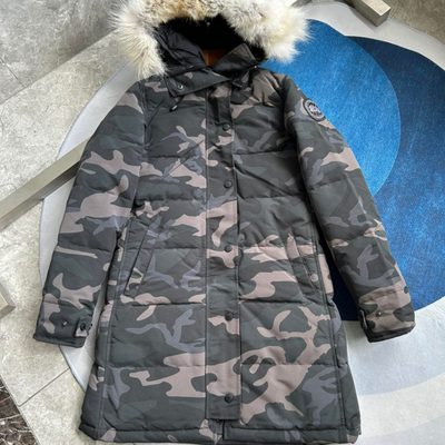Canada Goose Women's Shelburne Parka — 3