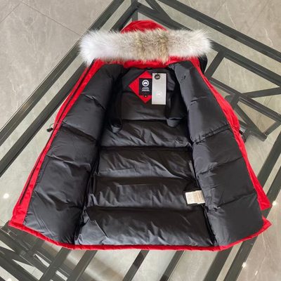 Canada Goose Women's Trillium Parka — 6