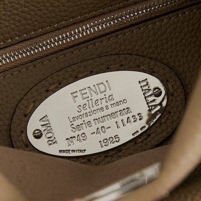 Fendi Peekaboo Iconic handbag (T) — 8
