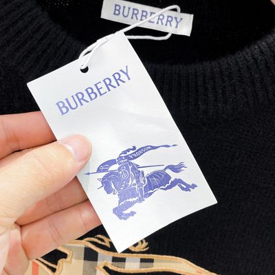 Burberry wool-cashmere crewneck sweater — 7