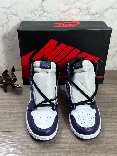 Nike Air Jordan 1 Retro High OG Court Purple 2.0 sneakers. — 3