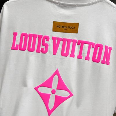 LV T-shirt — 7