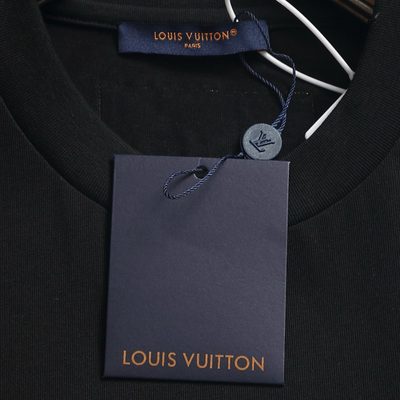 LV T-shirt — 7