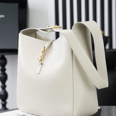 Saint Laurent Le 5 À 7 supple crossbody bag — 7