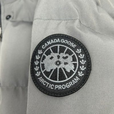 Canada Goose Women's Shelburne Parka — 7
