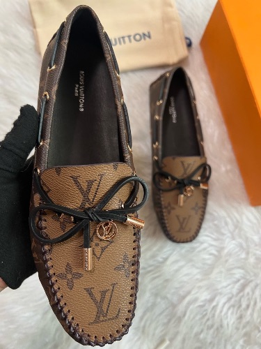 Louis Vuitton Gloria flat loafers — 3