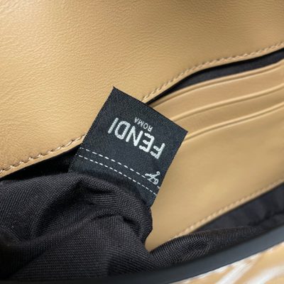 Fendi Baguette bag (T) — 8