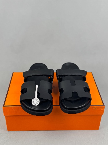 Hermès Chypre sandals with an adjustable strap — 3