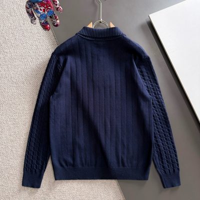 Burberry long-sleeved knit sweater — 9