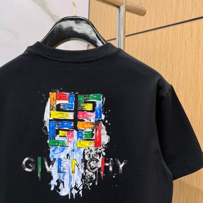 Givenchy black cotton t-shirt — 9