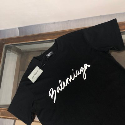 Balenciaga Script Logo T-shirt — 3