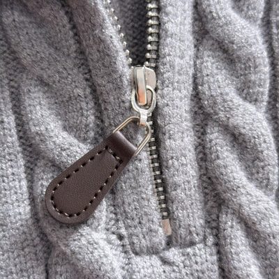 Burberry long-sleeved knit sweater — 4