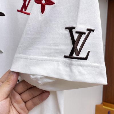LV T-shirt — 8