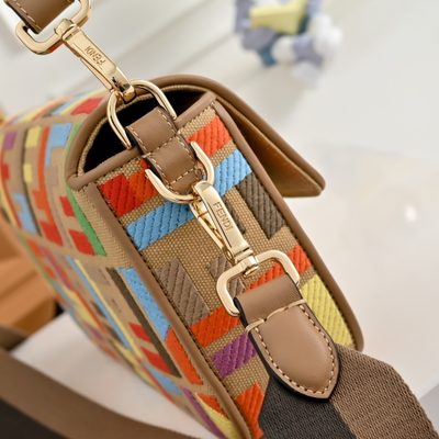 Fendi Baguette bag (T) — 5