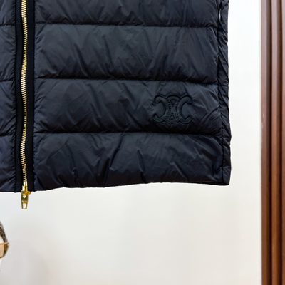 Moncler Reposse 3-in-1 Wool & Cashmere Short Down Jacket, which includes a detachable hooded quilted — 8