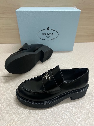 Prada Chocolate loafers in black brushed leather