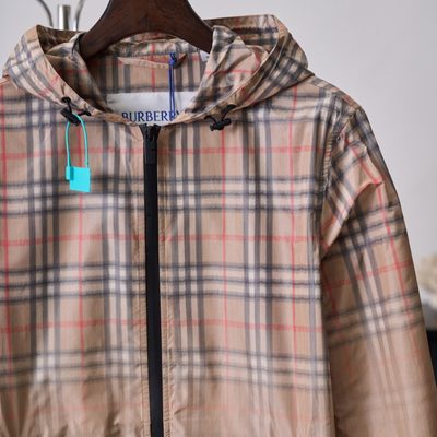 Burberry Gradient Check hooded lightweight jacket — 6