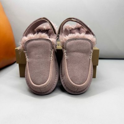 UGG Goldenstar Evelina Clogs — 7