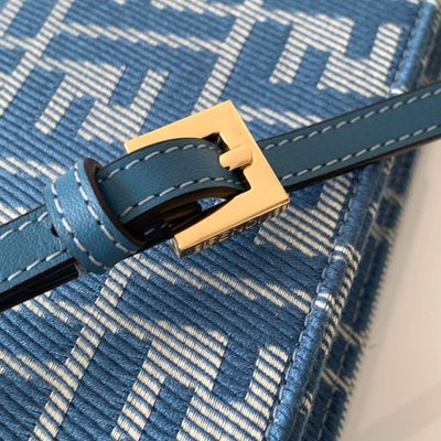 Fendi Baguette Wallet on Chain (T) — 8