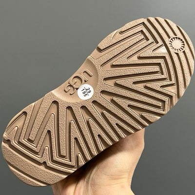 UGG Tazz (or UGG Tazz II) slip-on platform slippers — 5