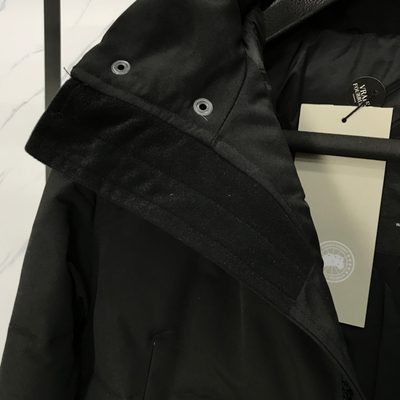 Canada Goose Wyndham Parka — 6