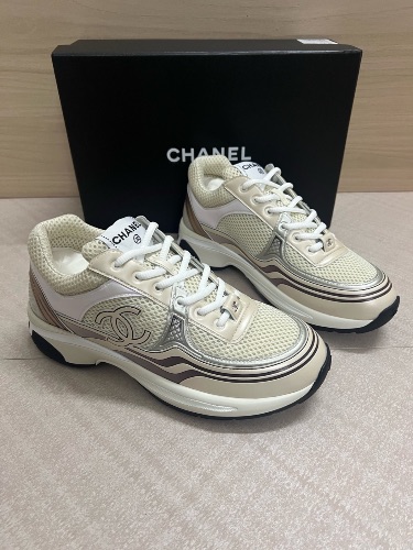 Chanel CC Runner sneakers — 4