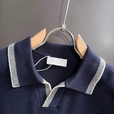 long-sleeved knit sweater — 5