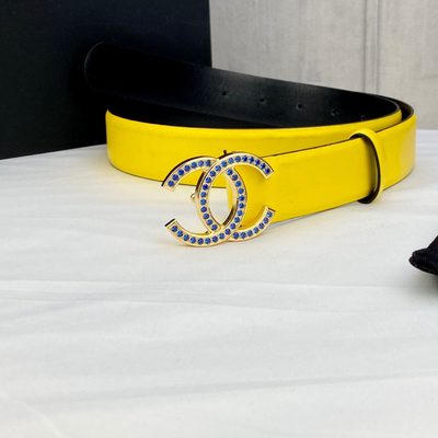 Chanel yellow patent leather belt features a signature interlocking CC buckle — 5