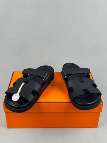 Hermès Chypre sandals with an adjustable strap — 4