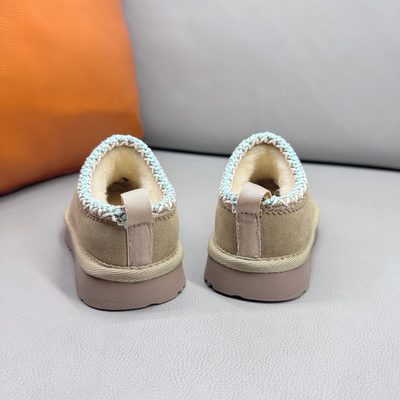 UGG Tazz (or UGG Tazz II) platform slip-on slipper — 7