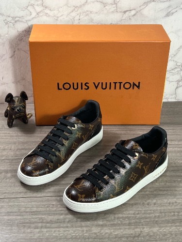 Louis Vuitton Frontrow sneakers — 4