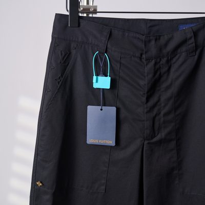 Louis Vuitton Ripstop Cotton Cargo Trousers in black — 5