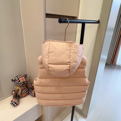 Moncler hooded puffer gilet — 4
