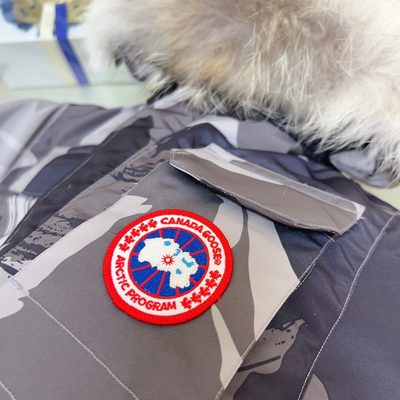 Canada Goose-style expedition winter parka jacket — 6