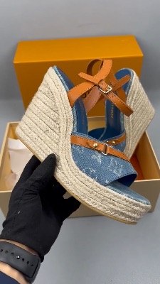 Louis Vuitton Helios wedges in blue denim — 6
