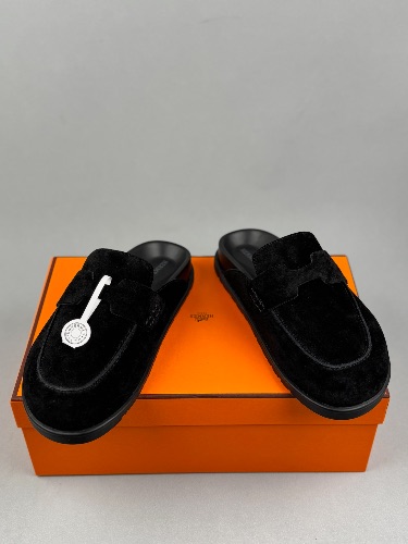 Hermès Go mules in black suede — 4