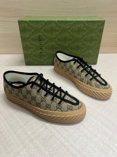Gucci Maxi GG low-top sneakers — 4