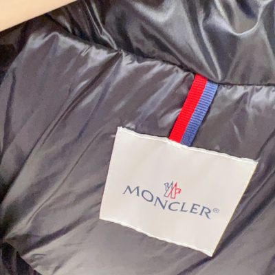 Moncler Enfant Maya Hooded Short Down Jacket — 6