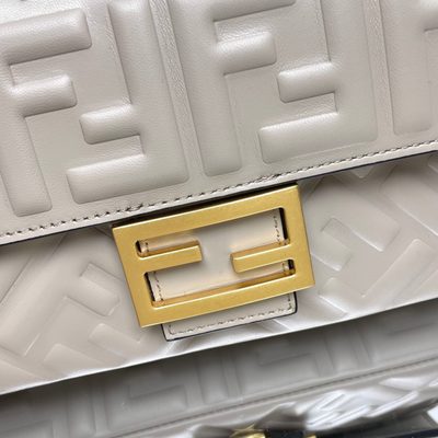 Fendi Baguette bag (T) — 4