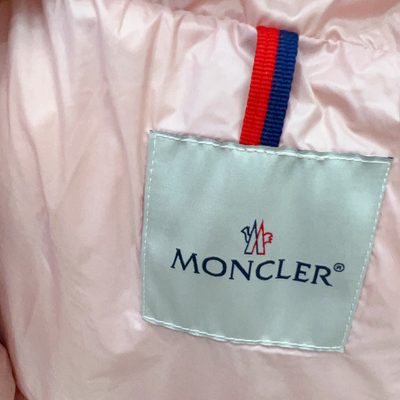 Moncler Enfant Maya Hooded Short Down Jacket — 6