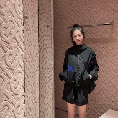 Burberry Cropped Nylon Hooded Jacket — 4