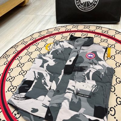 Canada Goose winter camouflage gilet — 4