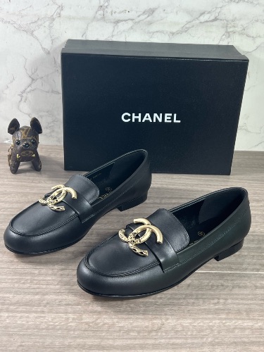 Chanel black calfskin loafers — 3