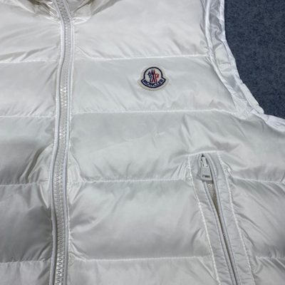 Moncler Cardamine Padded Vest — 6