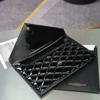 Saint Laurent Paris Matelassé Patent-Leather Clutch — 11