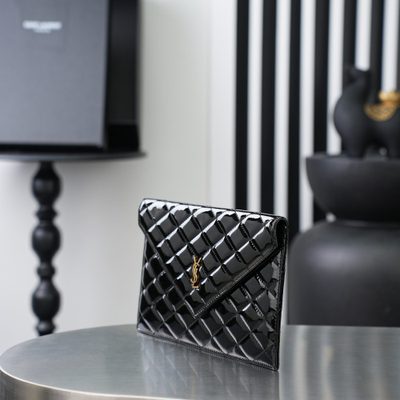 Saint Laurent Paris Matelassé Patent-Leather Clutch — 3
