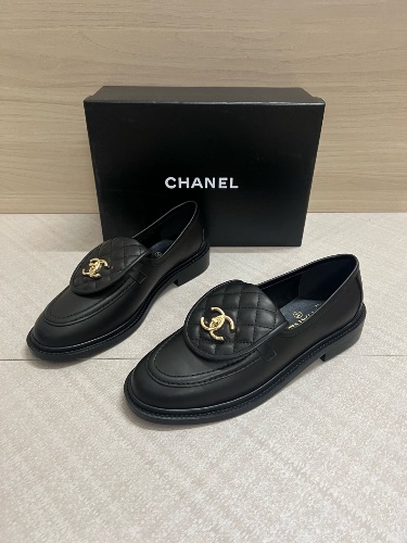 Chanel black lambskin loafers — 3