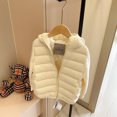 Moncler  children's jacket — 8