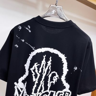 Moncler white spray-printed t-shirt — 8